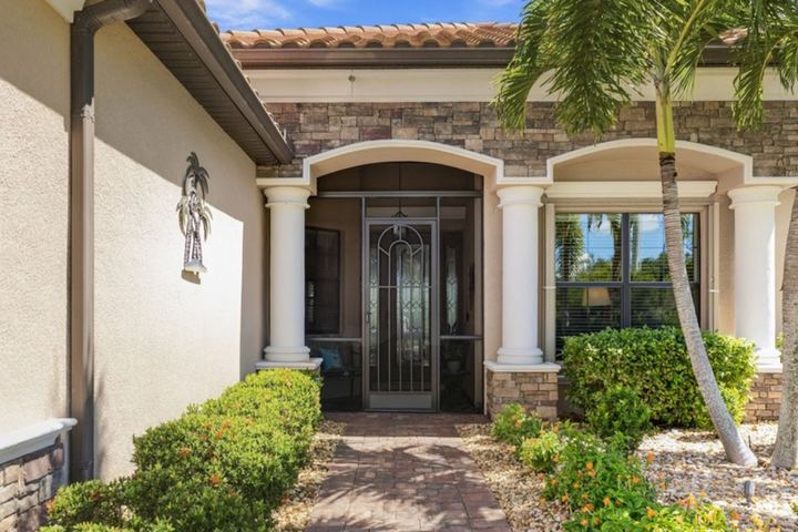 Screened front entry